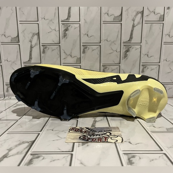 New Nike Zoom Vapor 15 Pro FG Soccer Cleats Black Lemonade Yellow Mens Sizes - Picture 11 of 13